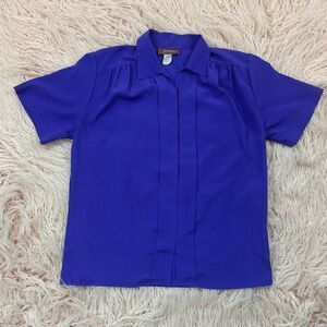 Women’s Vintage Size 8 Blouse